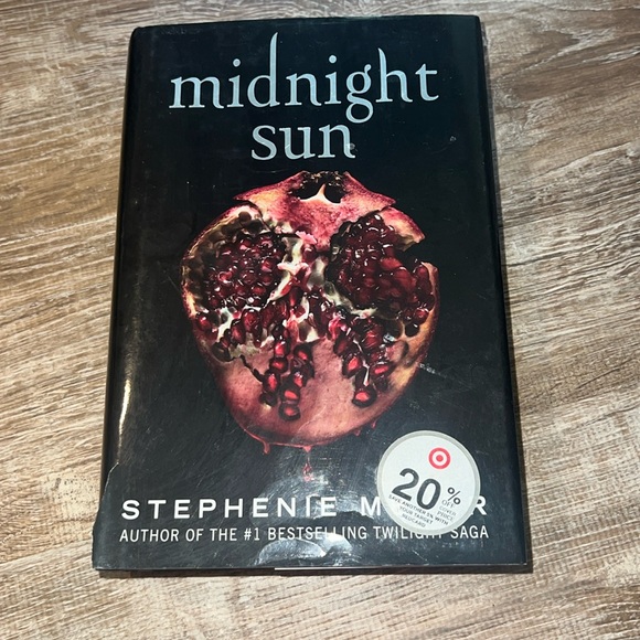 Midnight sun by Stephanie Meyer - Picture 1 of 3